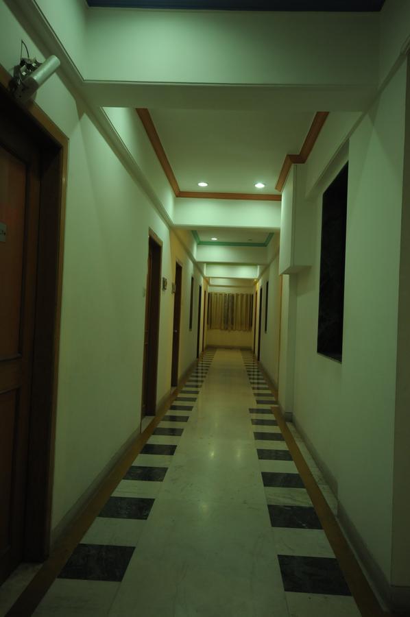 Hotel Grape City Nashik Exterior foto